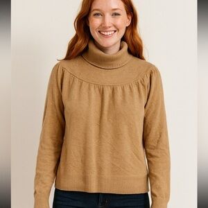 KEIRA 2-Ply Cashmere Tan Color Turtleneck
Sweater Sz M